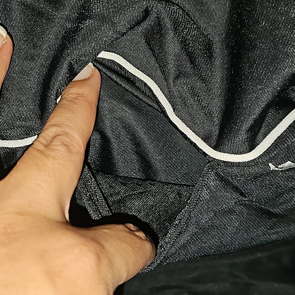 Black and white jacket - Picture 6 of 14